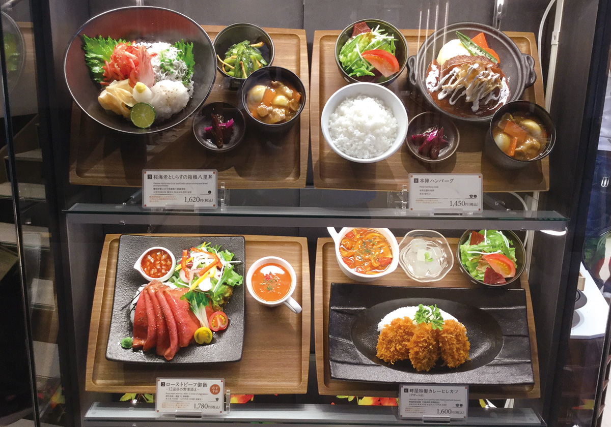 訪日外国人-食品サンプル活用事例：cafe KOMON 湖紋様